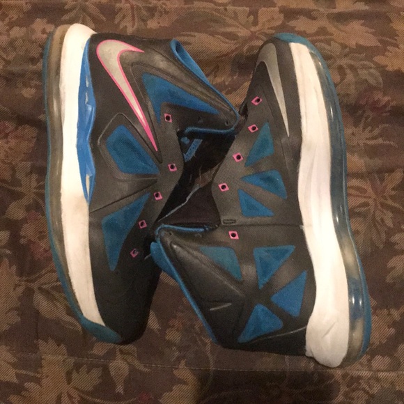 Labrons - Picture 2 of 5